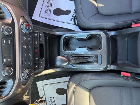 Used 2022 GMC Canyon AT4 image 47