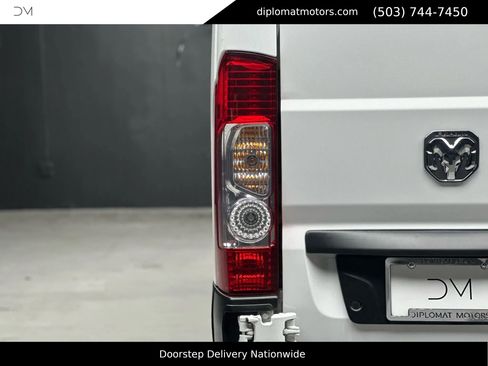 Used 2025 RAM ProMaster 2500 w/ Convenience Group image 14