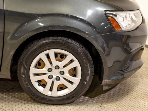 Used 2020 Chevrolet Sonic LT image 12