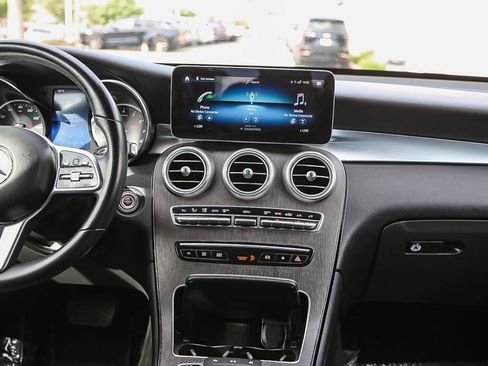 Used 2022 Mercedes-Benz GLC 300 image 13