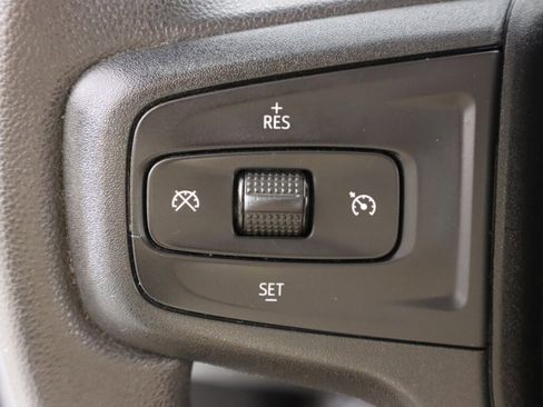 Used 2022 Chevrolet Silverado 1500 Custom image 13