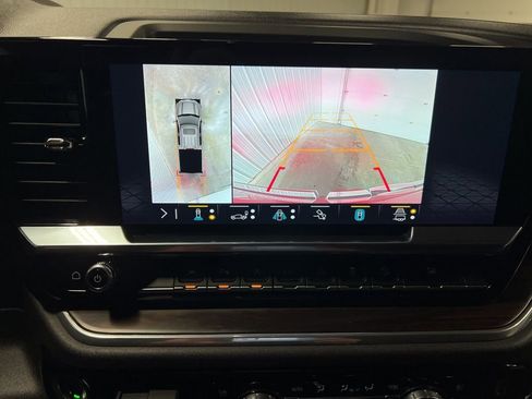 Certified 2023 GMC Sierra 1500 SLT w/ SLT Premium Package image 17