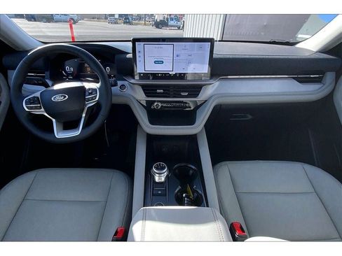 New 2026 Ford Explorer Active w/ Active Comfort Package image 22