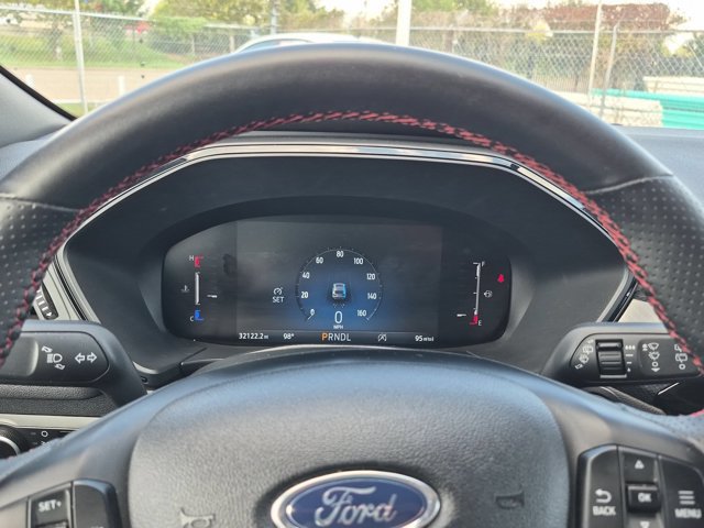 Used 2025 Ford Escape ST-Line AWD/4WD image 16