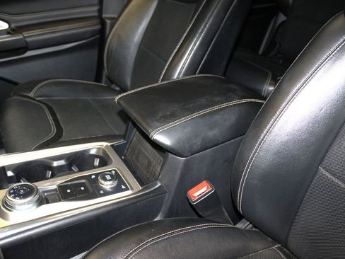 Used 2020 Ford Explorer ST w/ ST Street Pack image 20