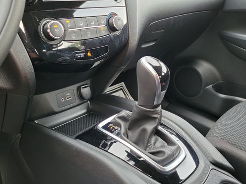 Used 2020 Nissan Rogue Sport S AWD/4WD image 26