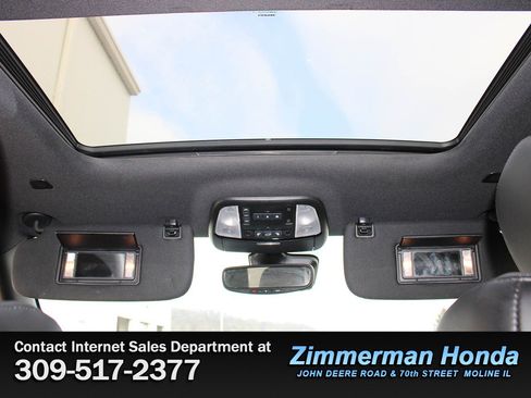 Used 2022 Dodge Durango GT image 11