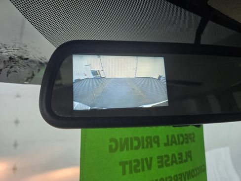 Used 2023 GMC Savana 2500 image 25