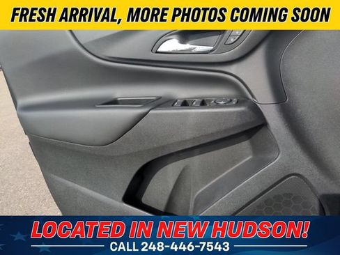 Used 2022 Chevrolet Equinox LT FWD image 22