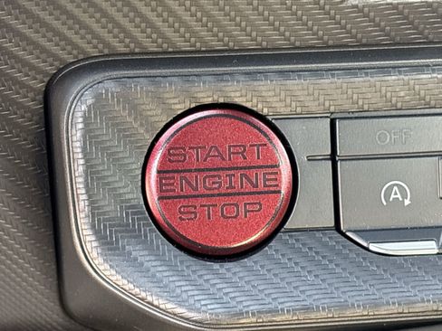 Used 2025 Ford Mustang Coupe RWD image 27