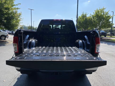 Used 2022 RAM 2500 Tradesman AWD/4WD image 11