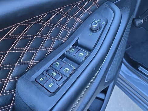 Used 2025 Jeep Grand Cherokee Summit AWD/4WD image 31