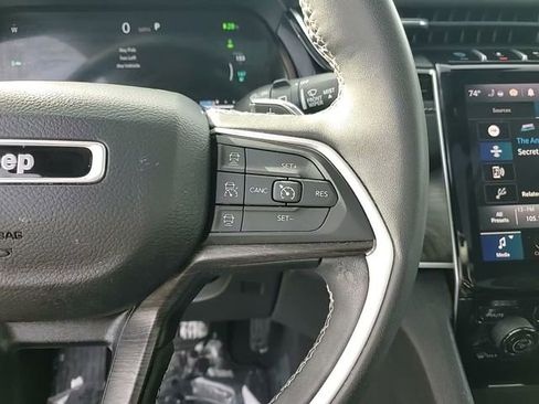 Used 2023 Jeep Grand Cherokee 4xe image 18