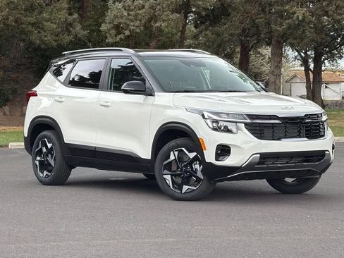 New 2026 Kia Seltos S image 2