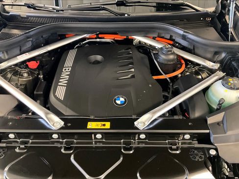 New 2026 BMW X5 xDrive50e AWD/4WD image 16