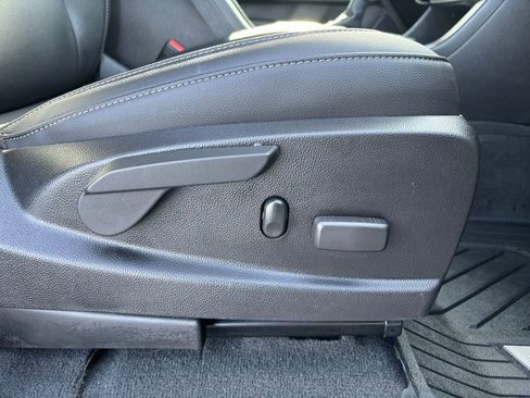 Used 2021 Chevrolet Colorado ZR2 image 21