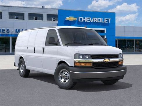 New 2025 Chevrolet Express 2500 w/ Safety Package image 4