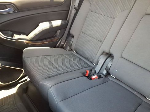 Used 2018 Chevrolet Tahoe LS RWD image 22