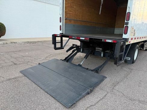 Used 2023 Isuzu NPR RWD image 16