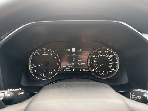 Used 2024 Mitsubishi Outlander SE image 10