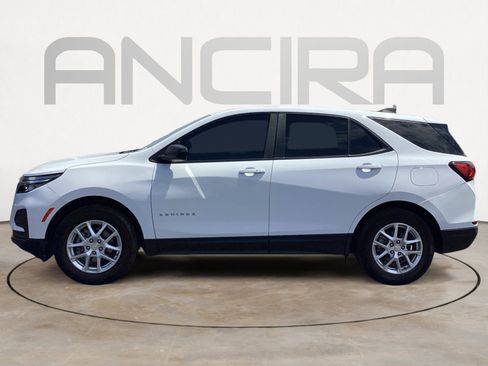 Used 2024 Chevrolet Equinox LS w/ Driver Confidence II Package FWD image 11