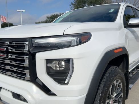 Used 2024 GMC Canyon Denali image 20