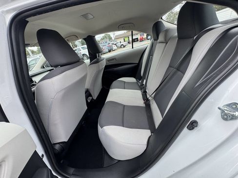Used 2024 Toyota Corolla LE image 28