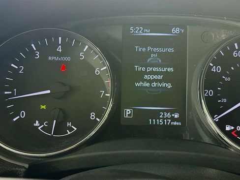 Used 2017 Nissan Rogue SL w/ SL Premium Package image 14