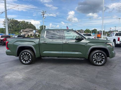 Used 2023 Toyota Tundra Limited AWD/4WD image 2