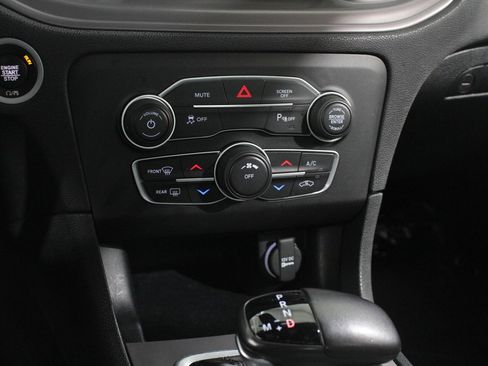 Used 2023 Dodge Charger SXT image 13