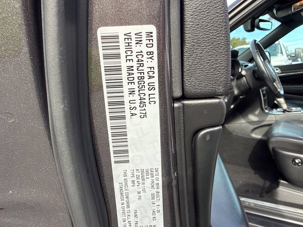 Used 2020 Jeep Grand Cherokee Limited AWD/4WD image 10
