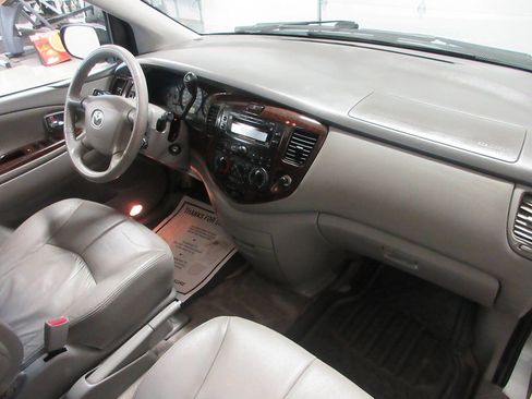 Used 2000 MAZDA MPV LX image 10
