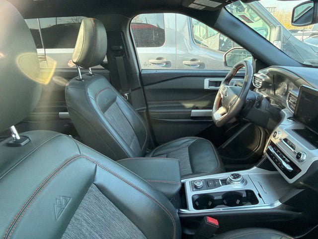 Used 2024 Ford Explorer Timberline w/ Timberline Technology Package AWD/4WD image 12