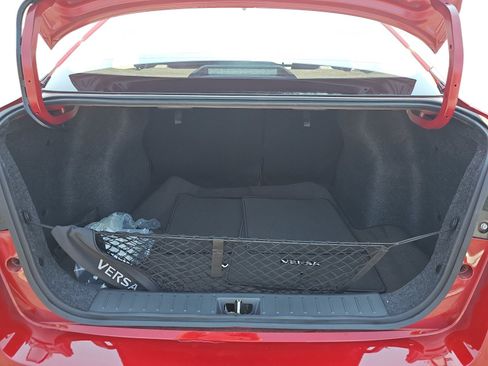 Used 2025 Nissan Versa SV w/ Trunk Package FWD image 25