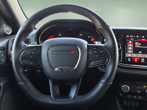 Used 2025 Dodge Durango GT AWD/4WD image 7