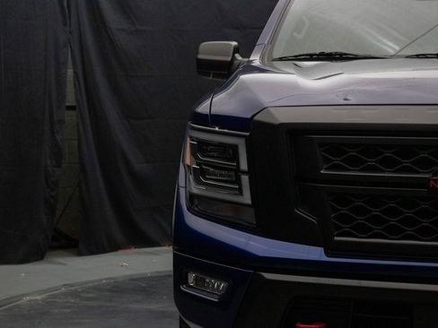 Used 2024 Nissan Titan PRO-4X w/ Off Road Protection Package image 4