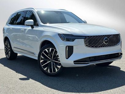 New 2026 Volvo XC90 B6 Plus w/ Protection Package Premier