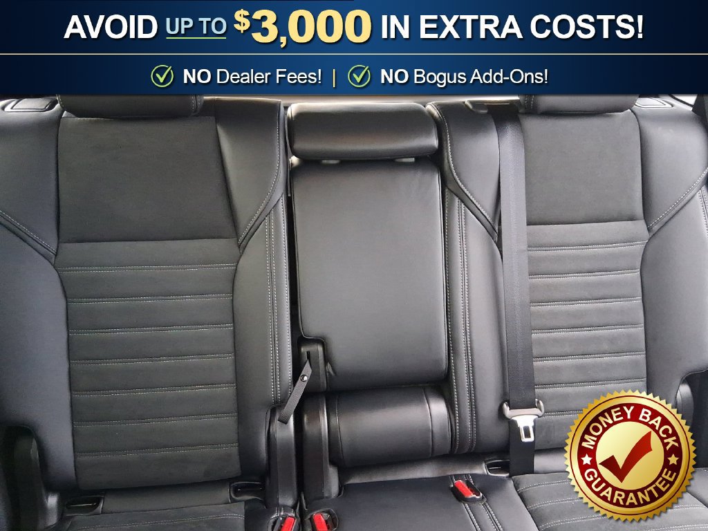 Used 2025 Mitsubishi Outlander SE FWD image 23