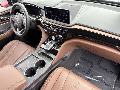 Used 2026 Acura MDX w/ Technology Package image 12