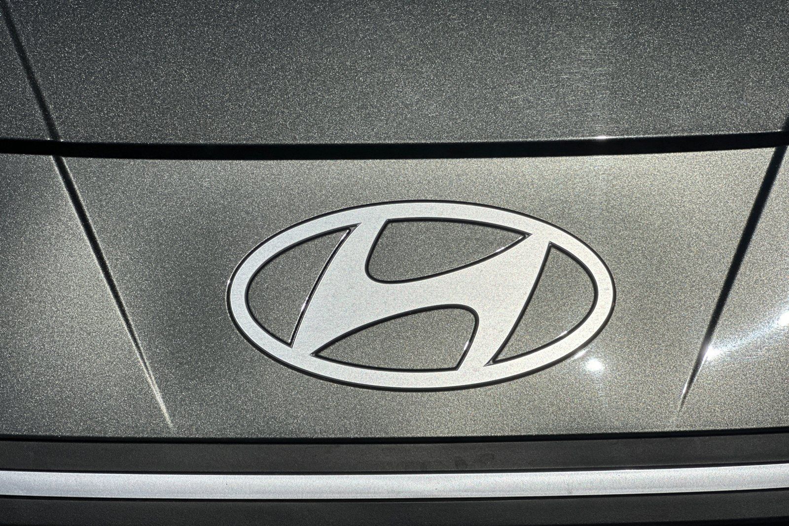 Used 2026 Hyundai Elantra Sport FWD image 36