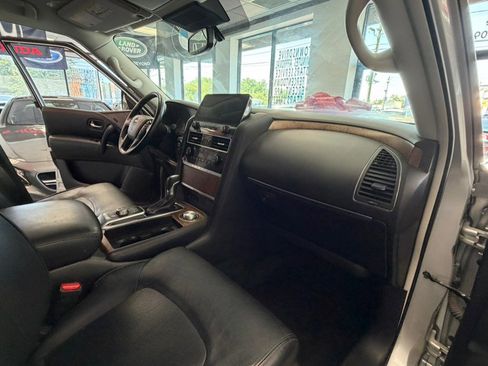 Used 2023 Nissan Armada SL w/ Captain's Chairs Package AWD/4WD image 41