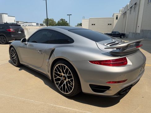Used 2015 Porsche 911 Turbo S w/ High-end Infotainment Package AWD/4WD image 33