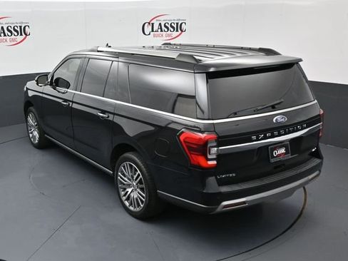 Used 2022 Ford Expedition Max Limited image 16