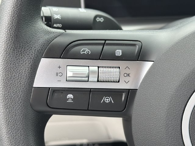 Certified 2026 Hyundai Tucson SE FWD image 27