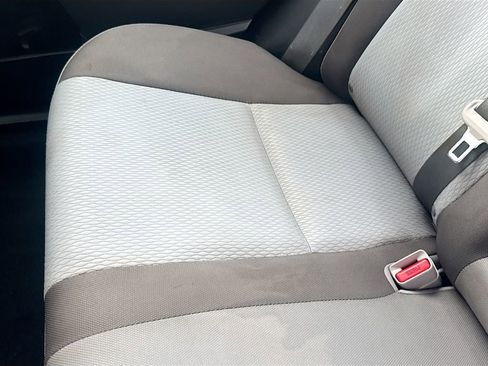 Used 2019 Toyota Corolla LE image 27