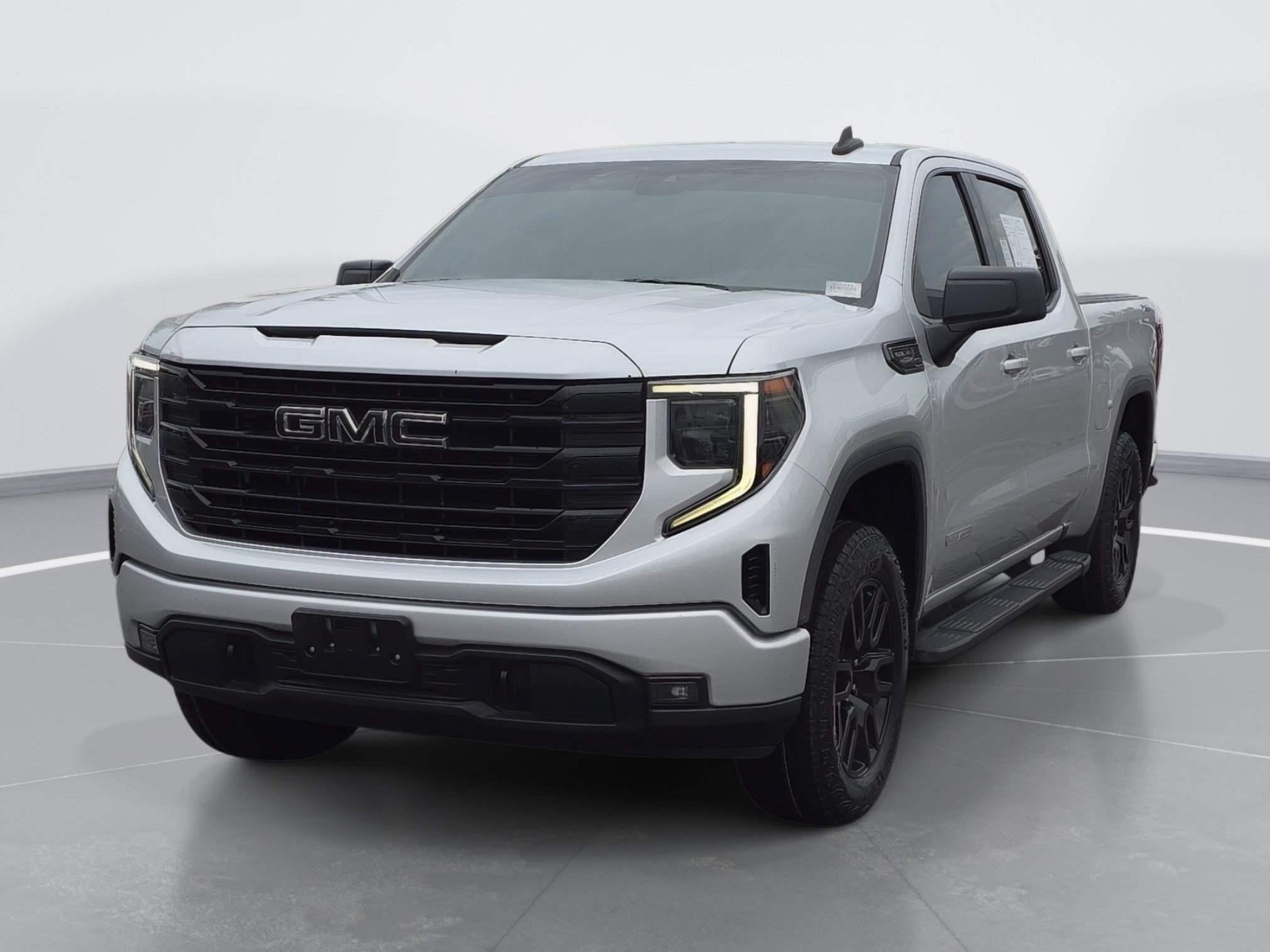 Used 2022 GMC Sierra 1500 Elevation w/ X31 Off-Road Package AWD/4WD image 7