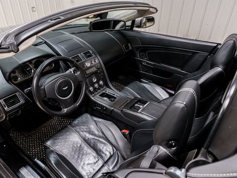 Used 2008 Aston Martin V8 Vantage Roadster image 10