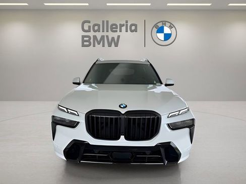 Used 2026 BMW X7 xDrive40i AWD/4WD image 5