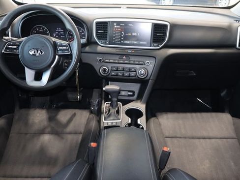 Certified 2022 Kia Sportage LX image 29