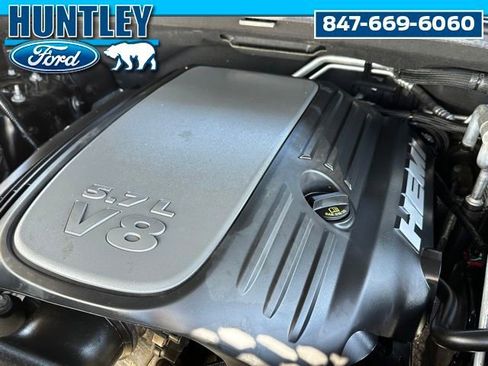 Used 2022 Dodge Durango R/T w/ Blacktop Package AWD/4WD image 10